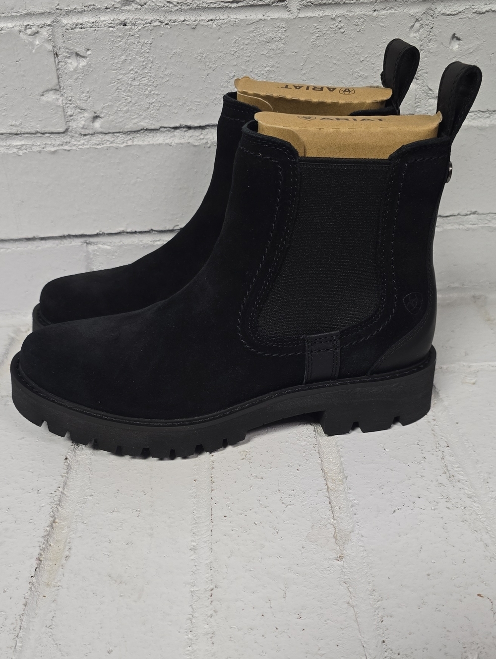 Ariat Black Suede Wexford Lug Chelsea Ankle Boots.  New In Box.